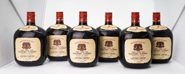 Suntory - Very Rare Old Wooden Case Of 6 760ml Bottles 1970's (6 pack  bottles)