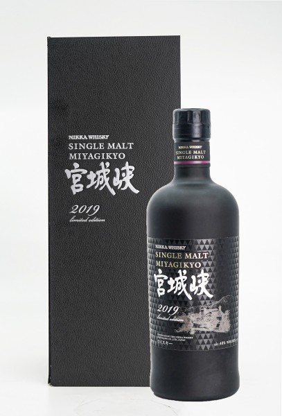 Nikka - Yoichi Distillery Limited Edition Miyagikyo 50th Anniversary  Japanese Whisky (700ml)